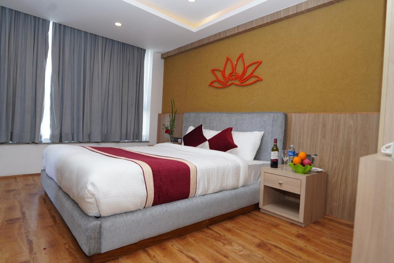 Lotus Club Boutique Hotel Katmandu Dış mekan fotoğraf