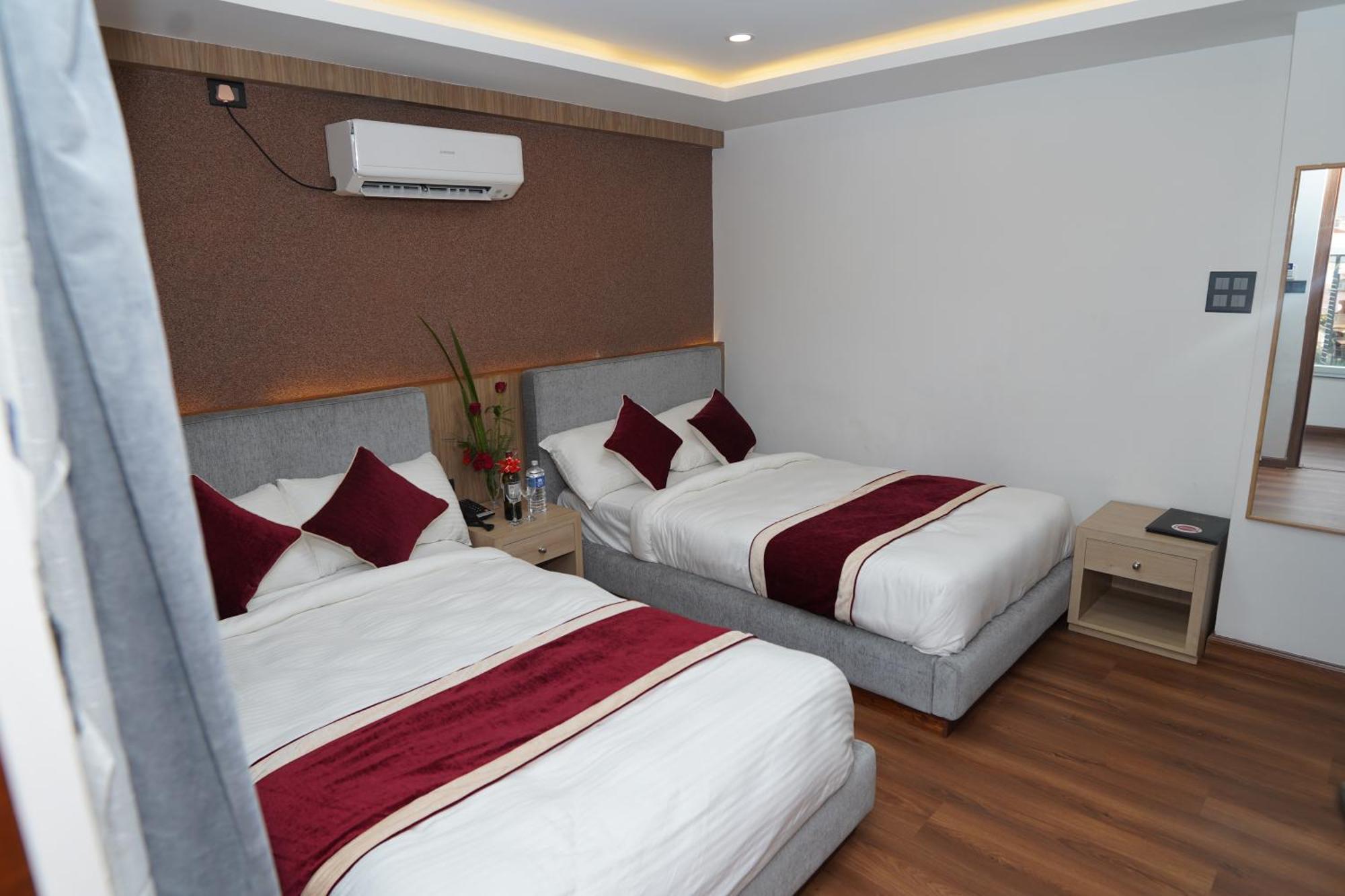 Lotus Club Boutique Hotel Katmandu Dış mekan fotoğraf